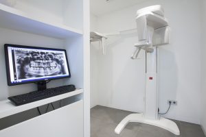 clinica dental en gracia