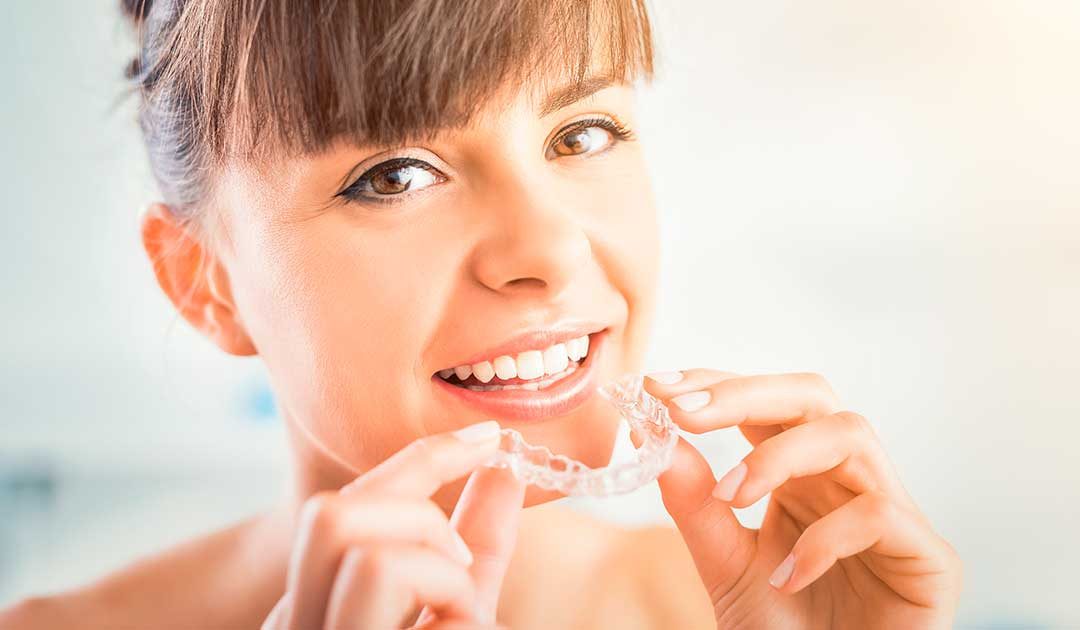 ¿Sabes que la ortodoncia también mejora la salud de las encías?