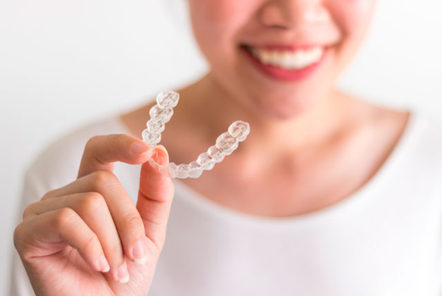 ¡Sonríe! No escondas más tu sonrisa. Ortodoncia Invisalign