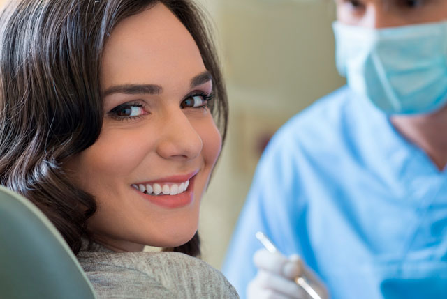 ¿En qué consiste la limpieza dental profesional bien hecha?