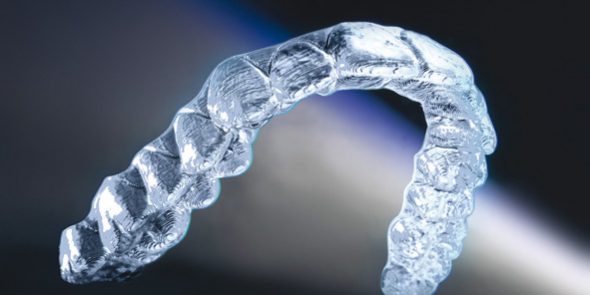 El precio de Invisalign, la ortodoncia invisible, en Aguilar Dental Salut Barcelona